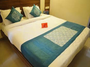 Oyo Rooms Railway Station Ankleshwar Exterior foto